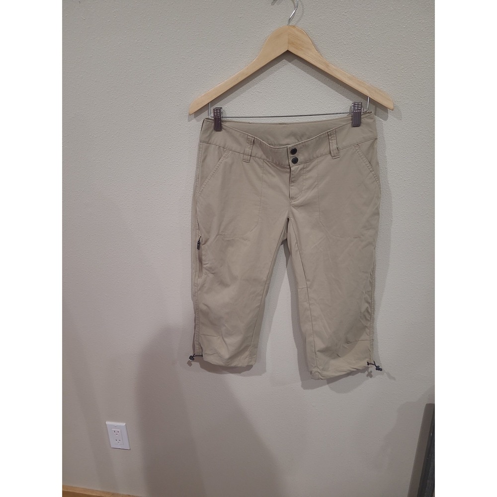 Columbia‎ Women's SZ 6 Outdoors Hiking Walking 18" shorts Tan  comfort stretch